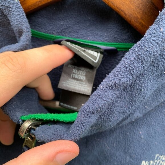 The North Face Fleece Zip Up Jacket Varsity Green - Picture 2 of 9